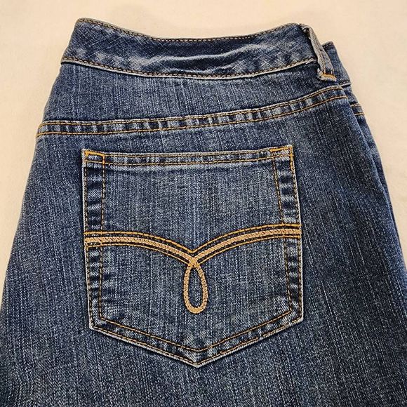 American Rag Cie Curvy Boot Leg Jeans Women's Blue Size 13R - Picture 2 of 10